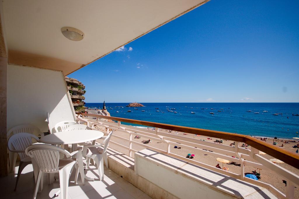 Lets Holidays Tossa De Mar Beach Apartment Exterior foto